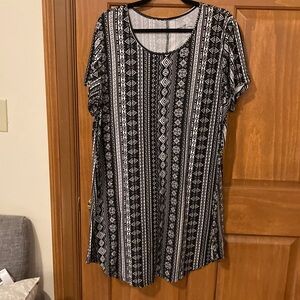 Bobbie Brooks Monochrome Geometric Dress